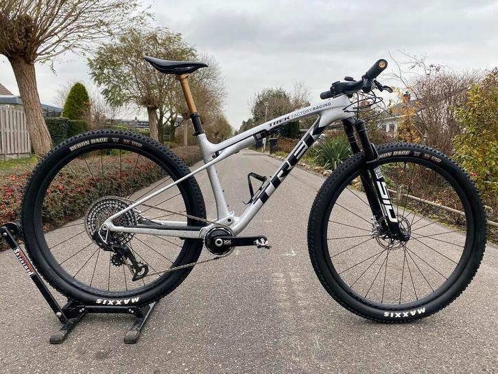 Trek Supercaliber SLR 9.9 SRAM XX SL AXS Gen 2 - 2024, Fietsen en Brommers, Fietsen | Mountainbikes en ATB, Zo goed als nieuw