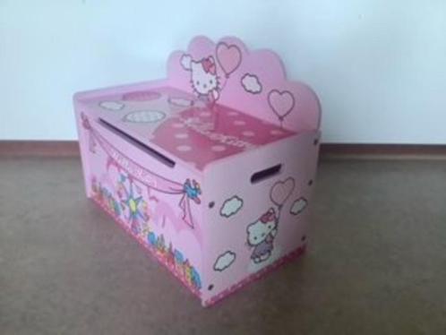 Hello Kitty houten kist speelgoedkist opbergkist zitbank, Huis en Inrichting, Woonaccessoires | Kisten, Zo goed als nieuw, Minder dan 50 cm