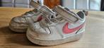 Nike schoenen baby dreumes peuter meisje maat 22, Ophalen of Verzenden, Gebruikt