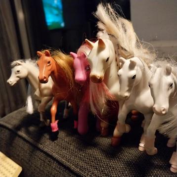 Collectie van 6 speelgoed paardjes  beschikbaar voor biedingen
