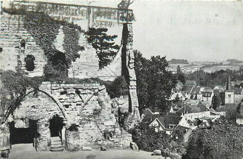 (701-210-001) Valkenburg Ruine, Verzamelen, Ansichtkaarten | Nederland, Limburg, Verzenden