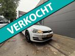 Volkswagen Golf 1.2 TSI Highline DSG/PANO/Lmv/Min schade, Euro 5, Stof, Gebruikt, Zwart