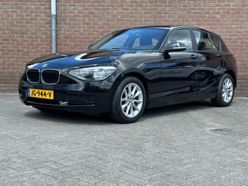 BMW 1-serie 116i |Navi|Trekhaak|Stoelverw|Airco| beschikbaar voor biedingen