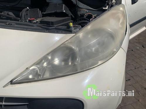 Koplamp links van een Peugeot 207, Auto-onderdelen, Verlichting, Peugeot, Gebruikt, 3 maanden garantie, Ophalen of Verzenden