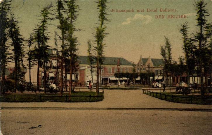 Julianapark met Hotel Bellevue. Den Helder - 1914 gelopen, Verzamelen, Ansichtkaarten | Nederland, Ongelopen, Noord-Brabant, Voor 1920