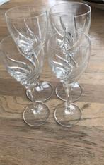 2x2 wijnglazen, Ophalen of Verzenden