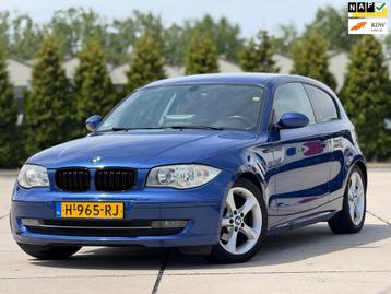 BMW 1-serie 118i High Executive | Android Car Play | Parkeer beschikbaar voor biedingen