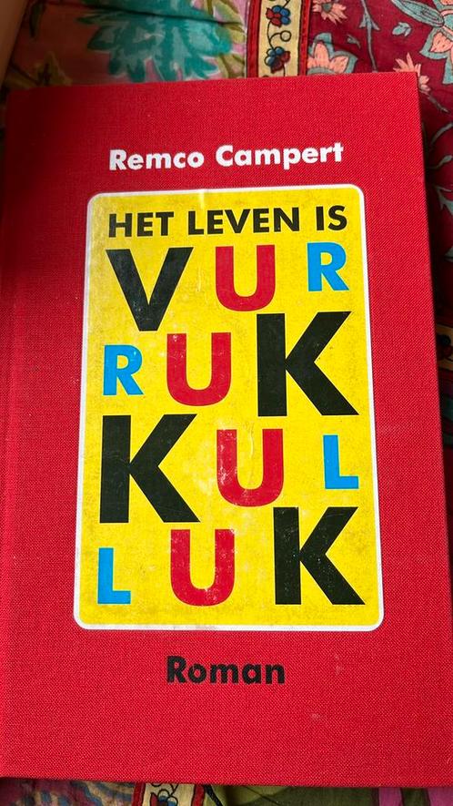 Remco Campert - Het leven is vurrukkulluk, Boeken, Romans, Zo goed als nieuw, Nederland, Ophalen of Verzenden