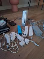 Nintendo Wii met meer dan 100 spellen + accessoires, Spelcomputers en Games, Ophalen, Gebruikt, Met 3 controllers of meer