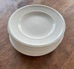 Wedgwood edme 8 petit four bordjes 13cm, Ophalen of Verzenden, Zo goed als nieuw, Bord(en), Wedgwood