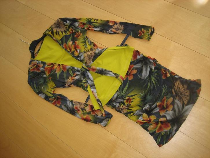 Fleurige 3-delige combinatie EXPRESSO 34-36 SNAZZEYS, Kleding | Dames, Jurken, Nieuw, Maat 38/40 (M), Overige kleuren, Knielengte