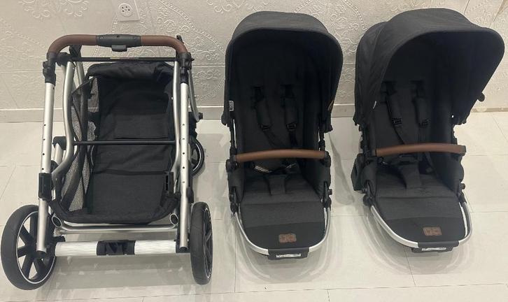 Kinderwagen tweelingen., Kinderen en Baby's, Tweelingen en Meerlingen, Zo goed als nieuw, Kinderwagen of Buggy, Ophalen