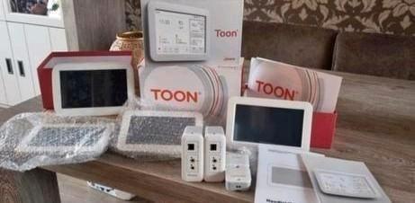 Toon 1 & 2 Thermostaat Rooten - GEBRUIKEN ZONDER ABBONEMENT, Doe-het-zelf en Verbouw, Thermostaten, Zo goed als nieuw, Ophalen of Verzenden