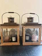 2 mooie houten lantaarns met inhoud, Ophalen of Verzenden, Zo goed als nieuw, Hout, 25 tot 50 cm