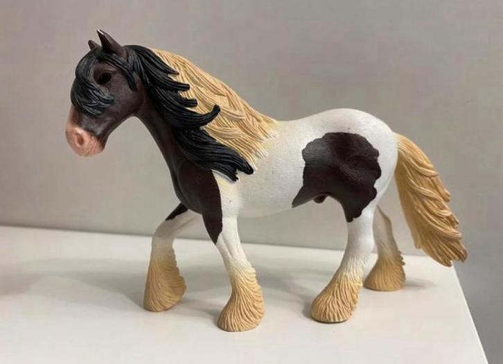 Schleich Tinker Hengst 13831, Verzamelen, Dierenverzamelingen, Beeldje of Figuurtje, Paard, Ophalen of Verzenden