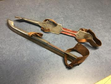 Aluminium  Schaatsen  Retro beschikbaar voor biedingen