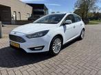 Ford Focus 1.0 Titanium Edition [ fm navi,camera,ecc,lmv,tre, 65 €/maand, Stof, Gebruikt, Wit