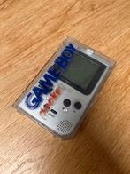 Game Boy Pocket Zilver + Beschermhoes, Spelcomputers en Games, Spelcomputers | Nintendo Game Boy, Ophalen of Verzenden, Gebruikt