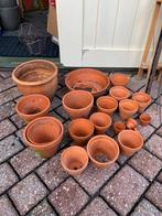Terra cotta, Tuin en Terras, Bloempotten, Rond, Ophalen of Verzenden, Zo goed als nieuw, Minder dan 40 cm