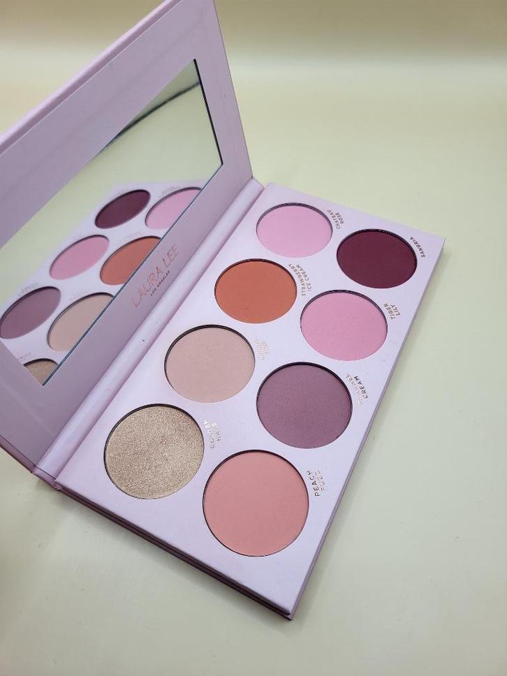 Laura Lee Los Angeles - Blush Aesthetic Palette, Sieraden, Tassen en Uiterlijk, Uiterlijk | Cosmetica en Make-up, Zo goed als nieuw