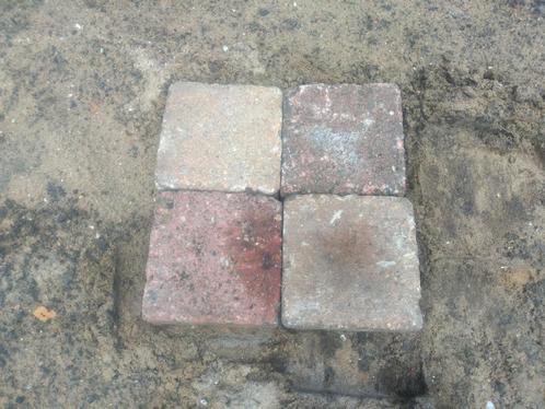 Betonklinkers 14x14x6 rood/geel, Tuin en Terras, Tegels en Klinkers, Gebruikt, Klinkers, Beton, Minder dan 5 m², Ophalen