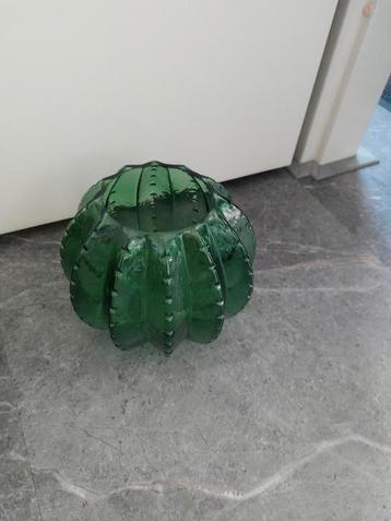 DIVERSEN GROENEN ACCESSOIRES  beschikbaar voor biedingen