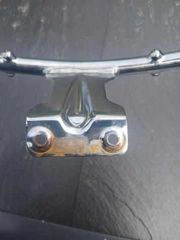 Vespa achter rekje  beschikbaar voor biedingen