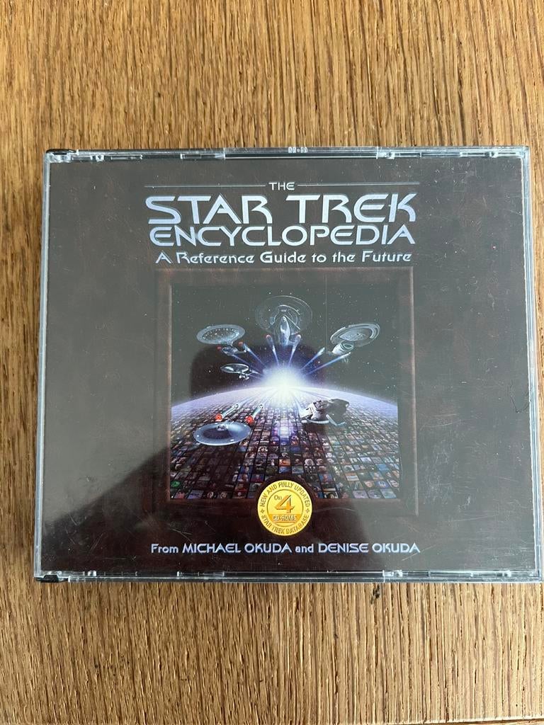The Star Trek encyclopedia, from michael okuda and Denise, Ophalen of Verzenden, Zo goed als nieuw