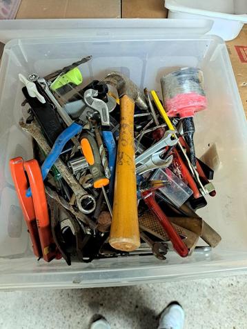 Grote Partij Gereedschap  beschikbaar voor biedingen