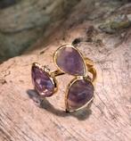 Vergulde edelsteen ring, Sieraden, Tassen en Uiterlijk, Ringen, 20 of groter, Paars, Nieuw, Ophalen of Verzenden