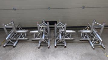 ProTruss FD34 - 3w T-stuk 71/50cm beschikbaar voor biedingen