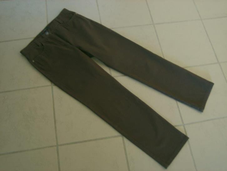 Zeer mooie donkerbruine broek TONI maat 38K snazzeys, Kleding | Dames, Broeken en Pantalons, Nieuw, Maat 38/40 (M), Bruin, Lang
