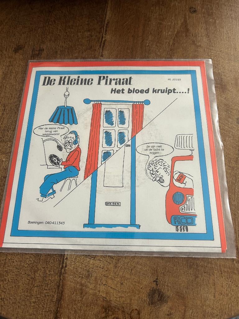 De Kleine Piraat-Het Bloed Kruipt., Cd's en Dvd's, Vinyl Singles, 7 inch, Single, Ophalen of Verzenden, Zo goed als nieuw