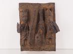 Oudere Bronzen Plaque Benin met twee strijders (120729-03), Ophalen of Verzenden