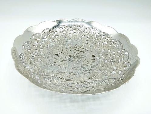 Zilveren bonbonschaaltje, B.W. van Eldik, Zutphen, 1942, Antiek en Kunst, Antiek | Goud en Zilver, Zilver, Verzenden