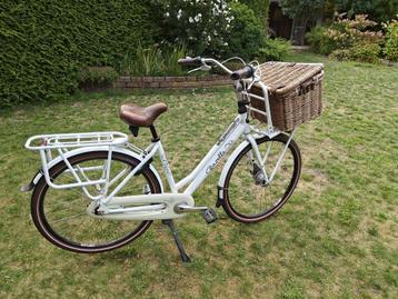 Gazelle Miss Grace (framemaat 49) beschikbaar voor biedingen