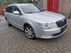 Skoda Superb 1.8 TSI  Combi DSG LICHTE SCHADE, Auto's, 74 €/maand, Zwart, 4 cilinders, 700 kg
