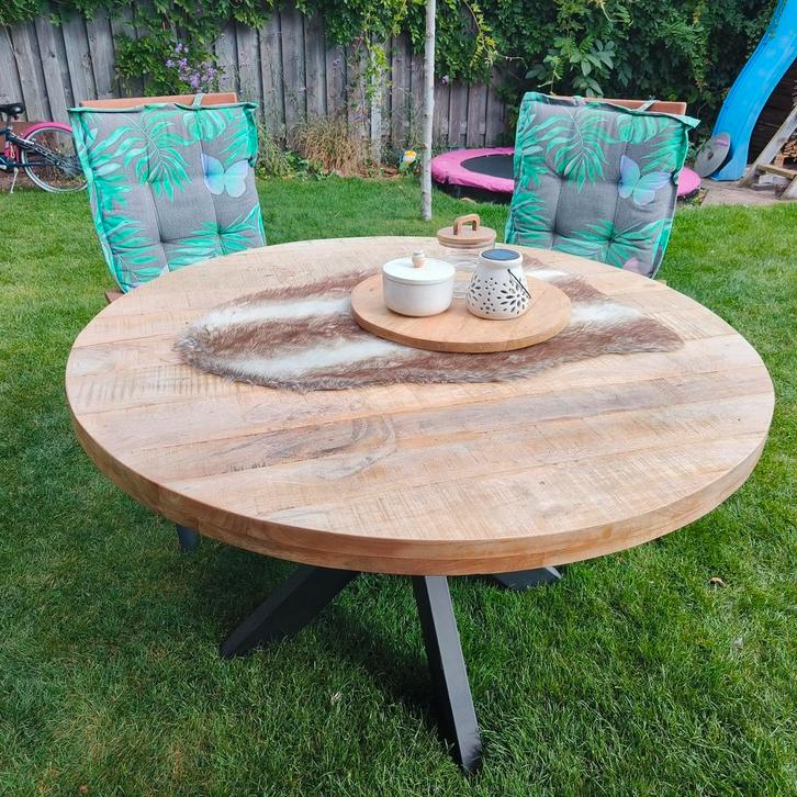 Mango Houten Tafel met Metalen Poot, Huis en Inrichting, Tafels | Eettafels, Zo goed als nieuw, 100 tot 150 cm, 100 tot 150 cm