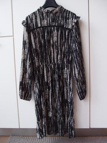 Erg mooie Pescara all over print jurk met taille elastiek L beschikbaar voor biedingen