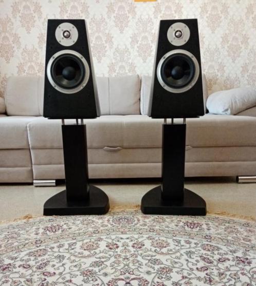 Gezocht: JBL TI2K met stand / zwart, Audio, Tv en Foto, Luidsprekers, Zo goed als nieuw, Front, Rear of Stereo speakers, JBL, Ophalen