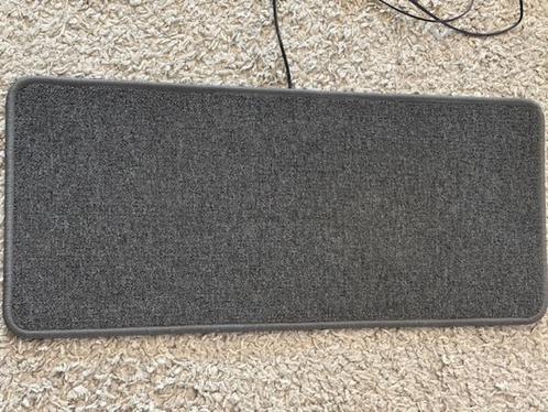 HEATEK 90 x 40 cm infrarood voetenmat - antraciet z.g.a.n., Caravans en Kamperen, Caravan accessoires, Zo goed als nieuw, Ophalen of Verzenden