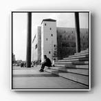 Rotterdam, Beursplein – Trappen en De Bijenkorf (1961), Verzamelen, Foto's en Prenten, Ophalen of Verzenden, 1980 tot heden, Nieuw