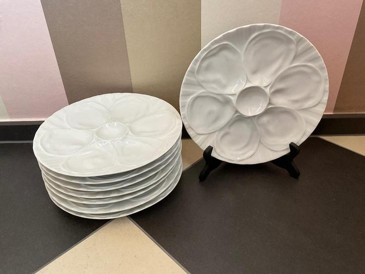 Set van 8 witte porseleinen Oesterborden Pillivuyt Frankrijk, Antiek en Kunst, Antiek | Keramiek en Aardewerk, Ophalen of Verzenden