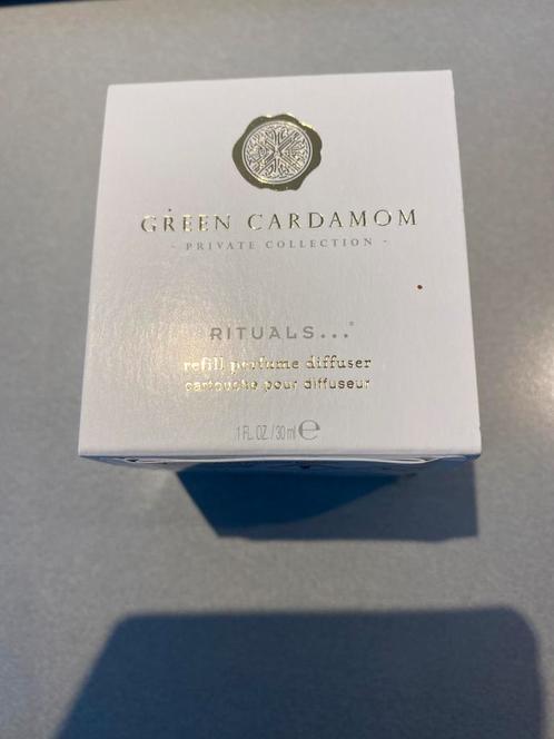 Nieuw Rituals Green Cardamom refill perfume diffuser cartrid, Huis en Inrichting, Woonaccessoires | Kandelaars en Kaarsen, Nieuw