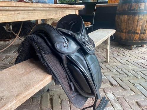EDIX LIBRE ZADEL ( BOOMLOOS ZADEL ) all round, Dieren en Toebehoren, Paarden en Pony's | Zadels, Zo goed als nieuw, Ophalen of Verzenden