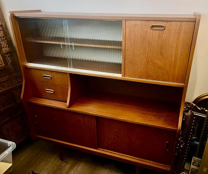 Vintage sixties/seventies kast, Antiek en Kunst, Antiek | Meubels | Kasten, Ophalen