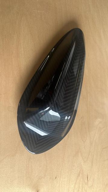 Carbon dakantenne voor uw BMW X5 G05 beschikbaar voor biedingen