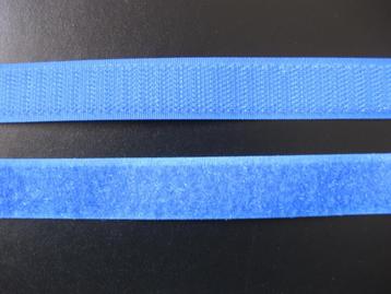 Klittenband Blauw beschikbaar voor biedingen