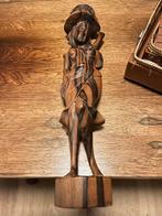 Balinees houtsnijwerk vrouw, Antiek en Kunst, Ophalen of Verzenden