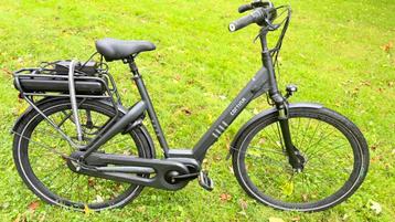 Nette mooie goede Elektrische fiets Cortina Octa 57cm 7speed beschikbaar voor biedingen